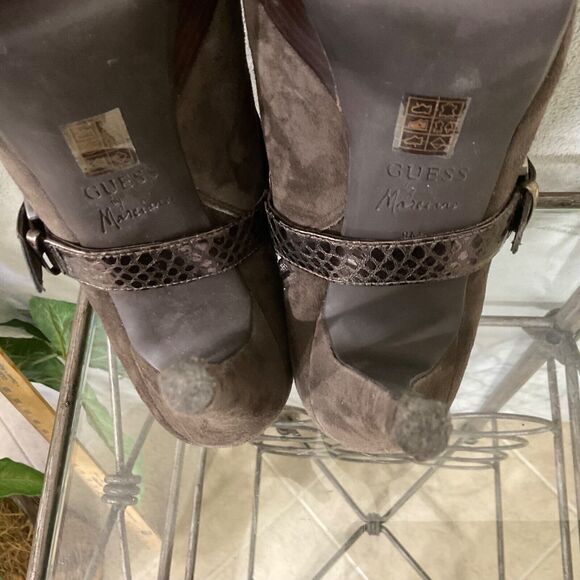 GUESS BY MARCIANO BROWN SUEDE snake print BUCKLED ZIP stacked Booties women’s 9M - Picture 9 of 10